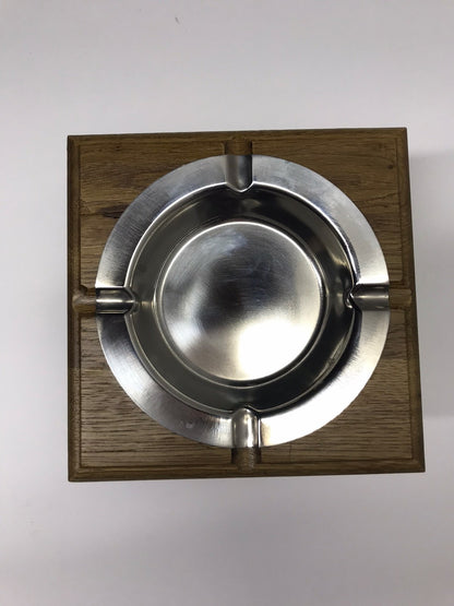 Дървен пепелник с чекмедже за цигари